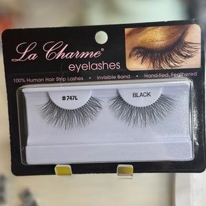 Beautiful La Charme Lashes